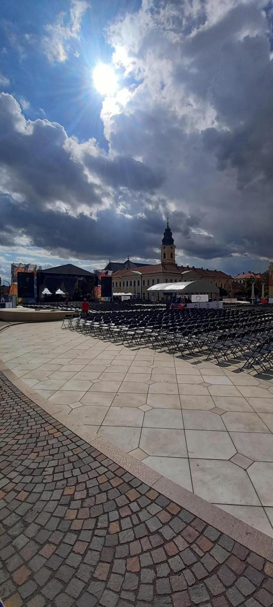 Luna Nagyvárad Kültér fotó
